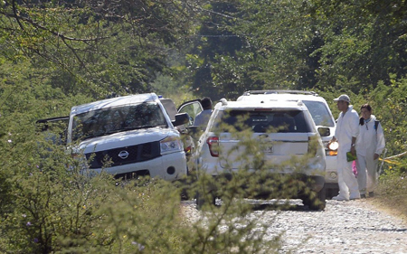 Al menos 13 cadáveres fueron hallados en una fosa clandestina encontrada en el pueblo mexicano de Zitlatla, en el violento estado de Guerrero (sur) AFP