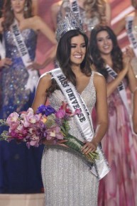 Aunque su respuesta fue inconsistente, su imponente estampa le dio a Colombia el título de Miss Universo por segunda vez 