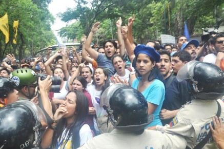 CONCENTRACION DE ESTUDIANTES UNIVERSITARIOS.