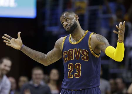 LeBron juega su quinta final seguida en la NBA AP / Tony Dejak