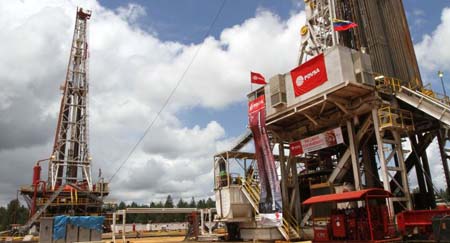 Hoy se firmará la creación de las primeras 19 empresas mixtas con capital nacional, en alianza con Petróleos de Venezuela (Pdvsa) para el desarrollo de la Faja Petrolífera del Orinoco Hugo Chávez Frías