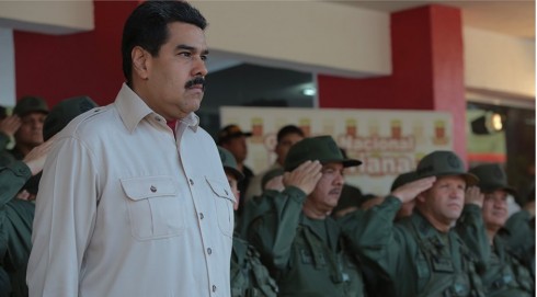 Maduro dijo que las compras de equipos militares son “para ser respetados en el mundo”, y que “nadie respeta a los débiles ni a los cobardes”