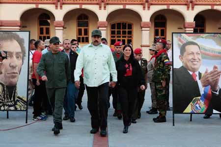  El acto en desagravio a Bolívar y Chávez fue organizado por la Fuerza Armada Nacional Bolivariana. PRENSA PRESIDENCIAL 