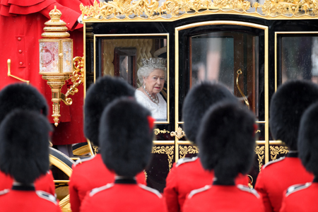 La Reina hizo unos comentarios inusuales y sorprendió a todos AFP / Leon Neal