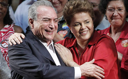  Otrora tiempos felicites y de fraterna amistad entre la defenestrada mandataria Dilma Rousseff y el ahora presidente interino de Brasil, Michel Temer. ARCHIVO 