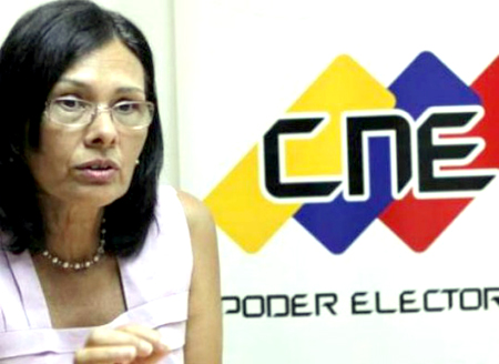 Socorro Hernández, rectora del Consejo Nacional Electoral, declaró que ese ente “no puede frenar, porque no tenemos posibilidad de hacerlo. el proceso que adelanta la oposición”. 